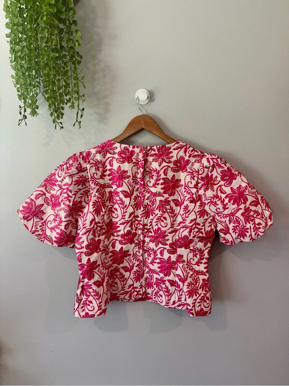 Lilly Pulitzer Hot Pink and White Floral Puff Sleeve Top Sz 14